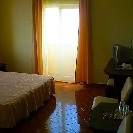 Maria Otel